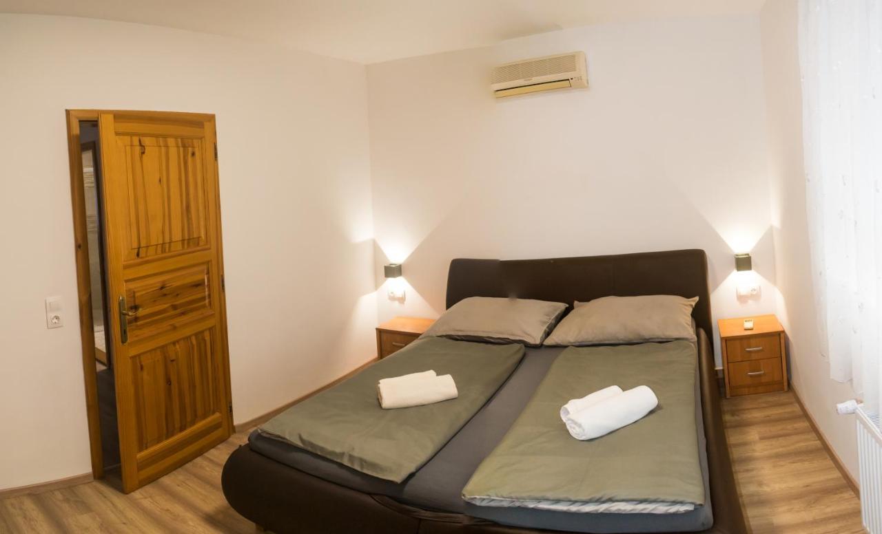Oazis Apartman 케츨리 외부 사진