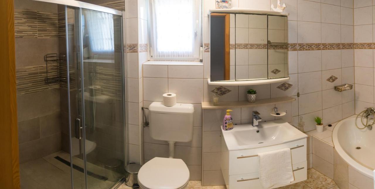 Oazis Apartman 케츨리 외부 사진