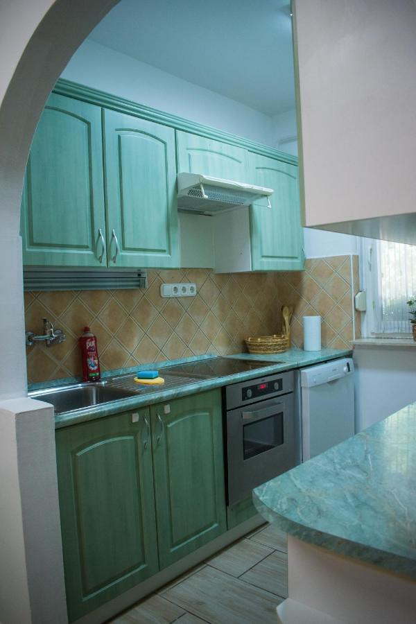 Oazis Apartman 케츨리 외부 사진